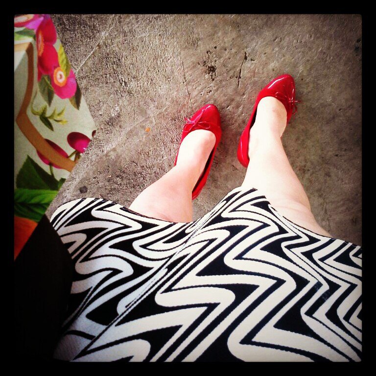 کفش‌های قرمز، نماد نافرمانی و سرکشی زنانه در طول تاریخ